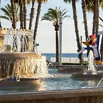 Central Penthouse - 5 Min Beach & Pool - Wifi - Ac