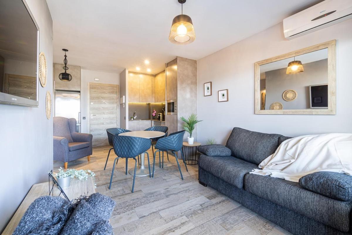 Penthouse - 5 Min & Pool - Wifi - Ac *