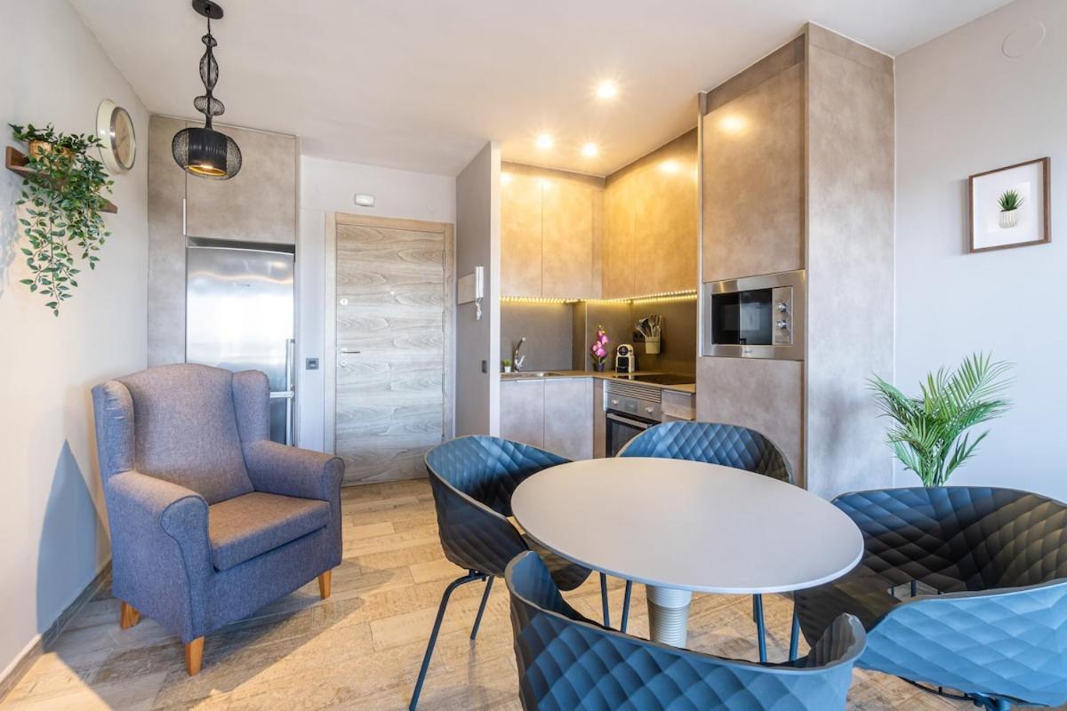 Apartment Penthouse - 5 Min & Pool - Wifi - Ac *